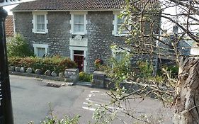 The Owls Crest House B&B